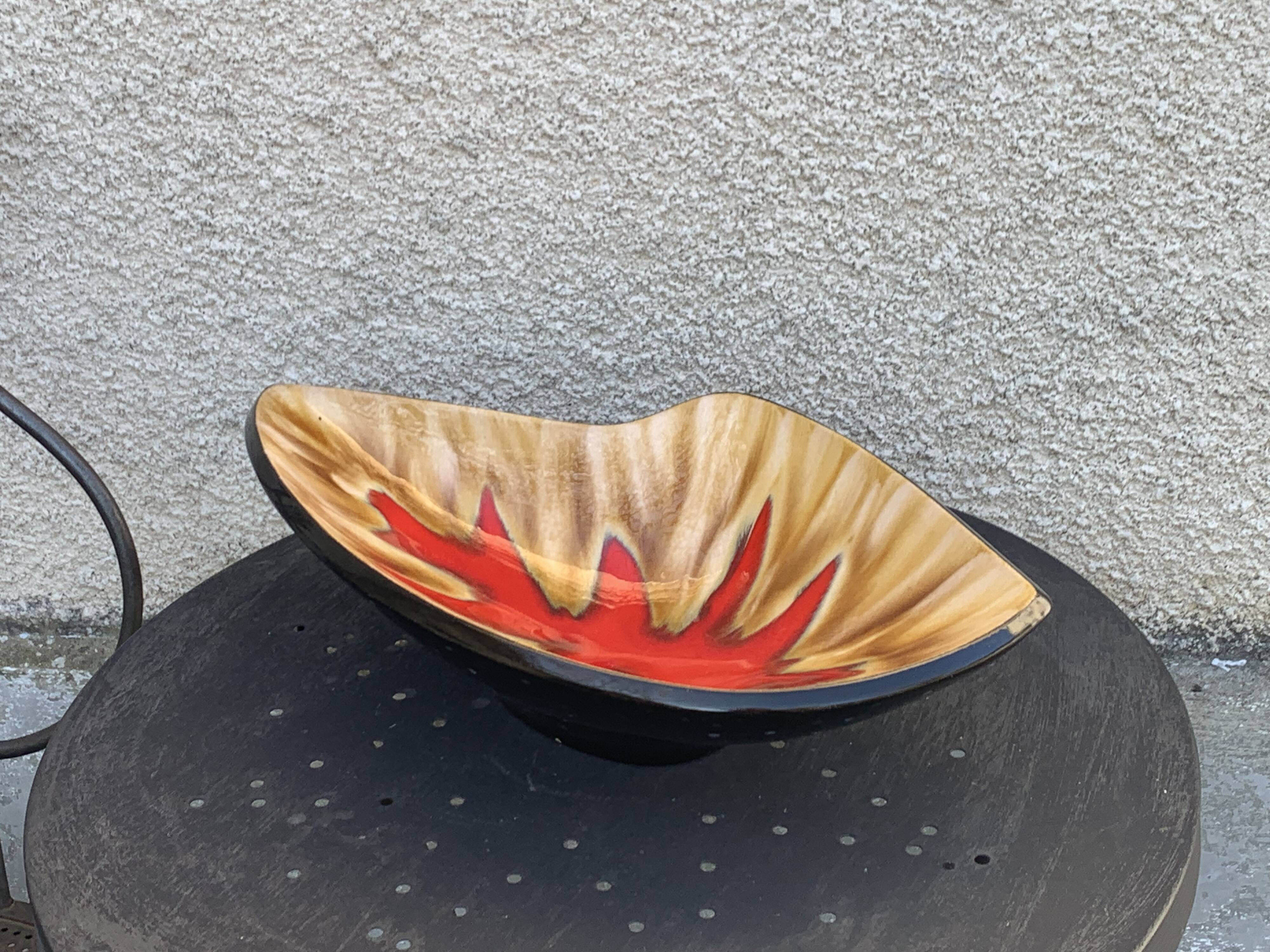 Fruit bowl in glazed ceramic, red design motif, Vallauris, vintage
