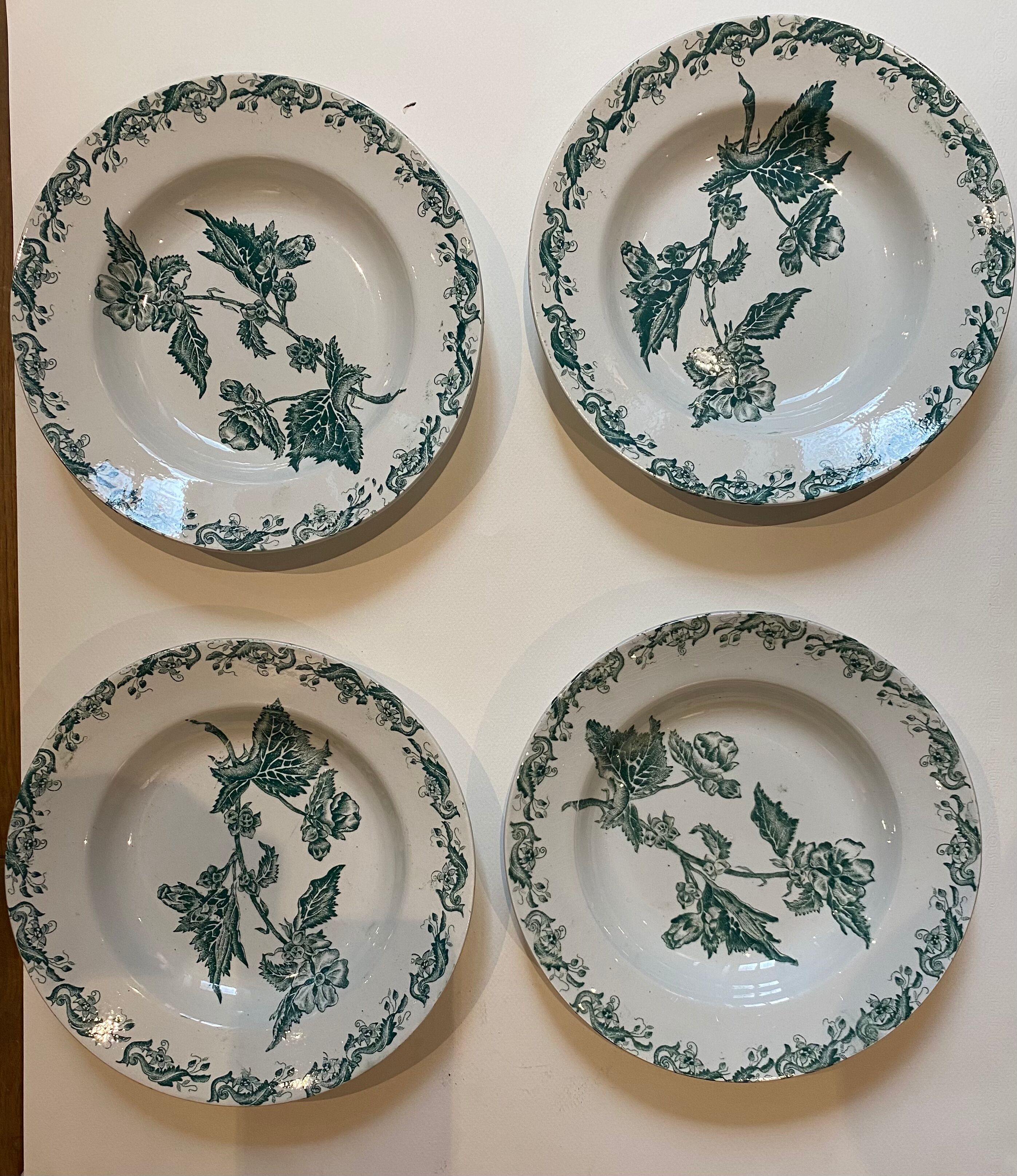 Set of 4 hollow plates, foliage decorations, Manufacture de St-Amand-les-Eaux