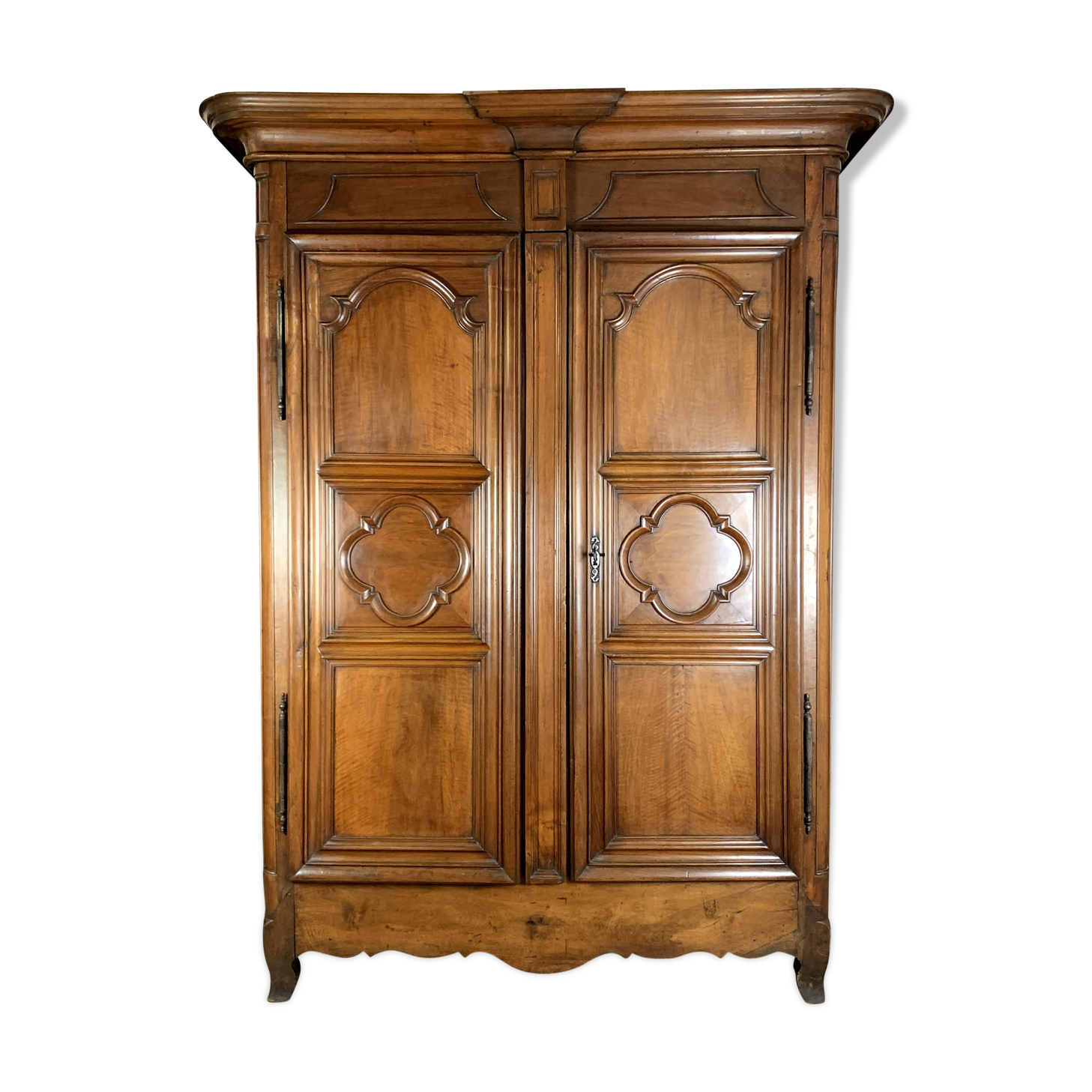Lyon cabinet era Louis XV walnut