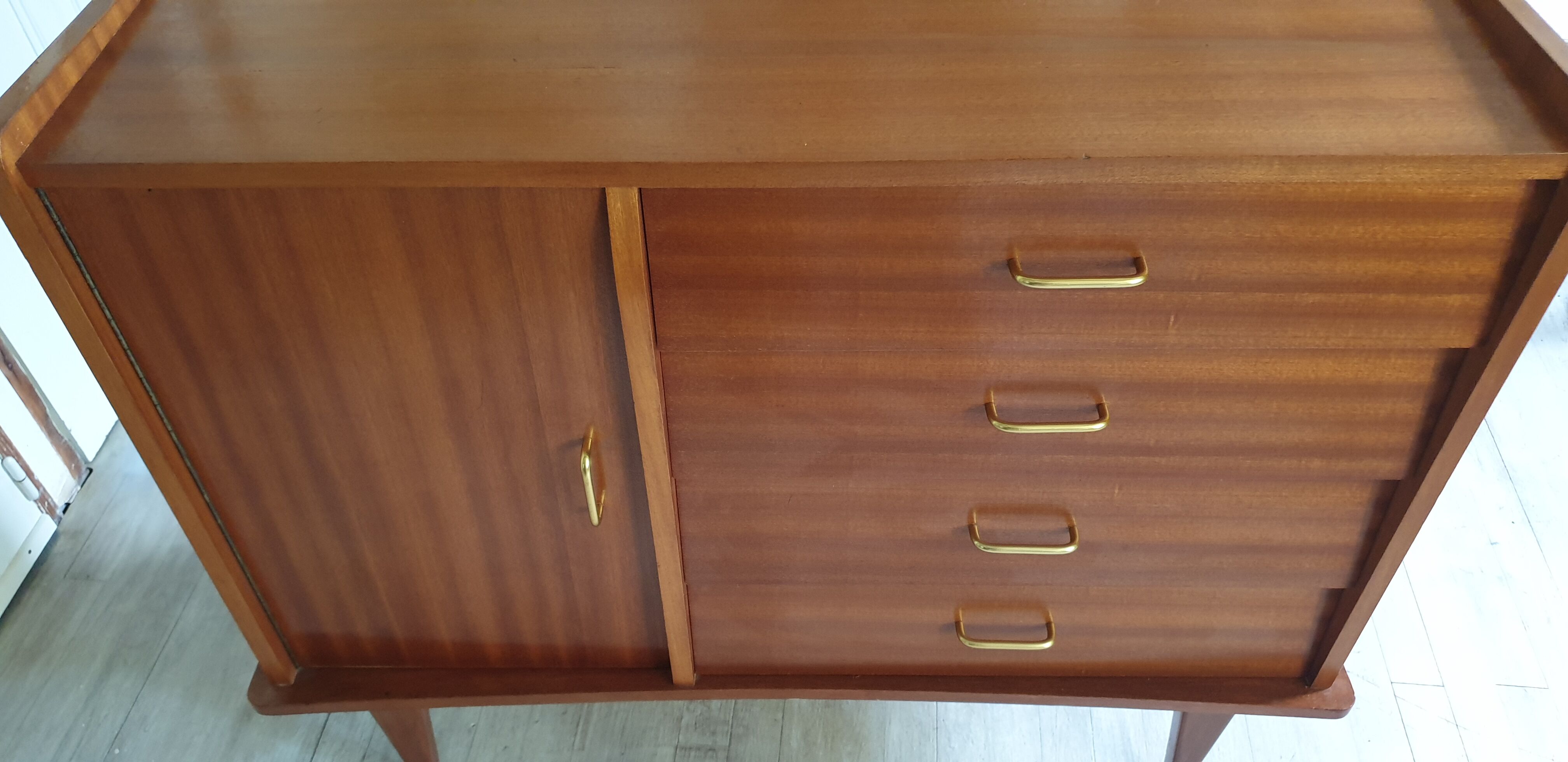 Dresser four drawers, one door