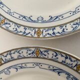 11 old Creil and Montereau dessert plates, Colbert service
