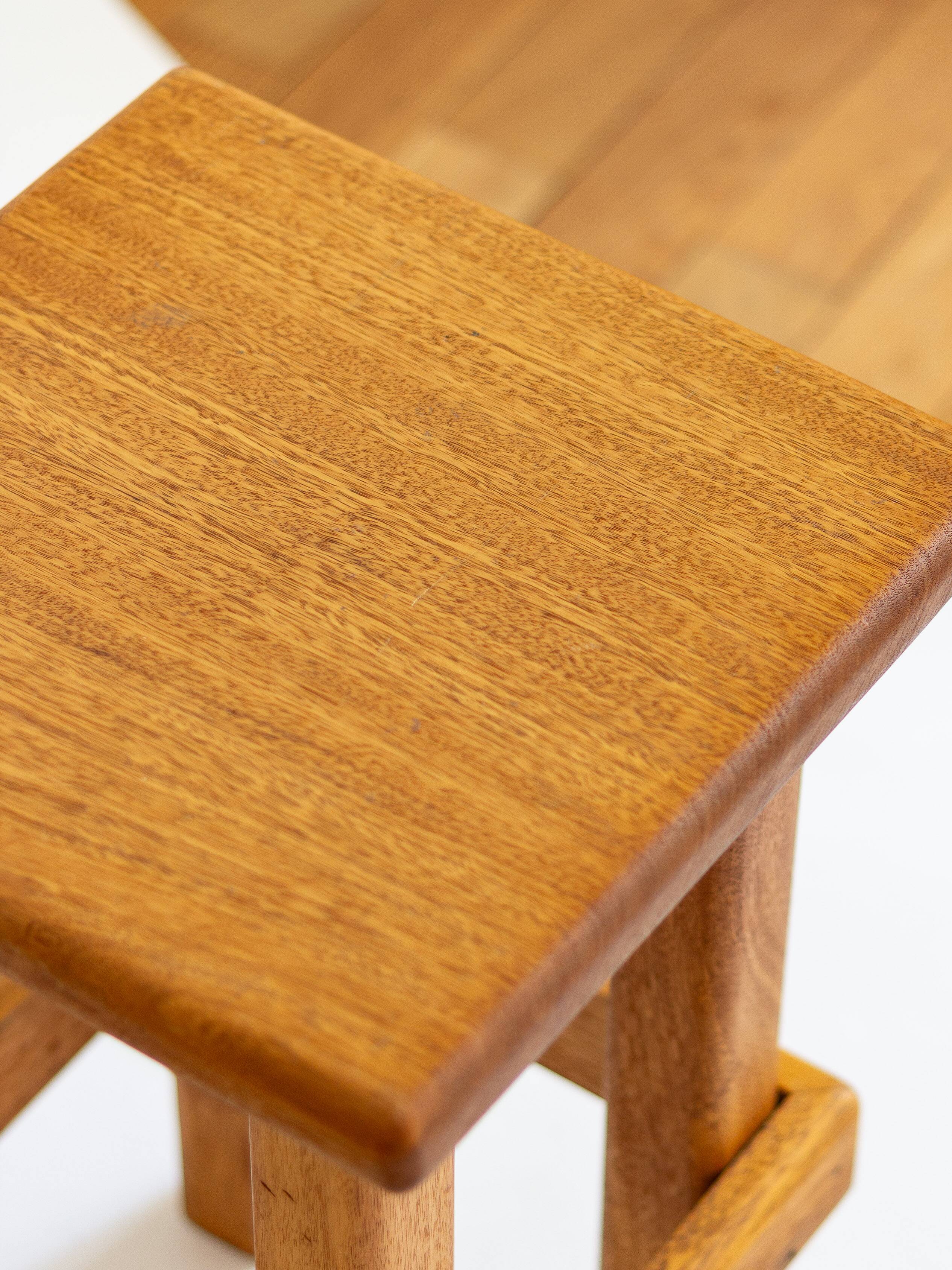 Modernist stool in framiré wood⎮70s