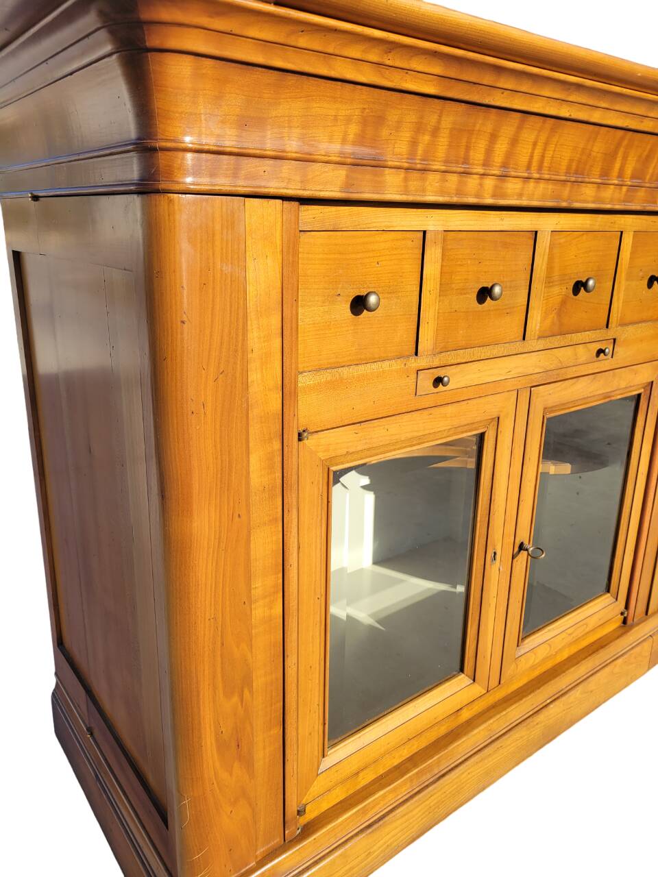 Bar / cocktail furniture