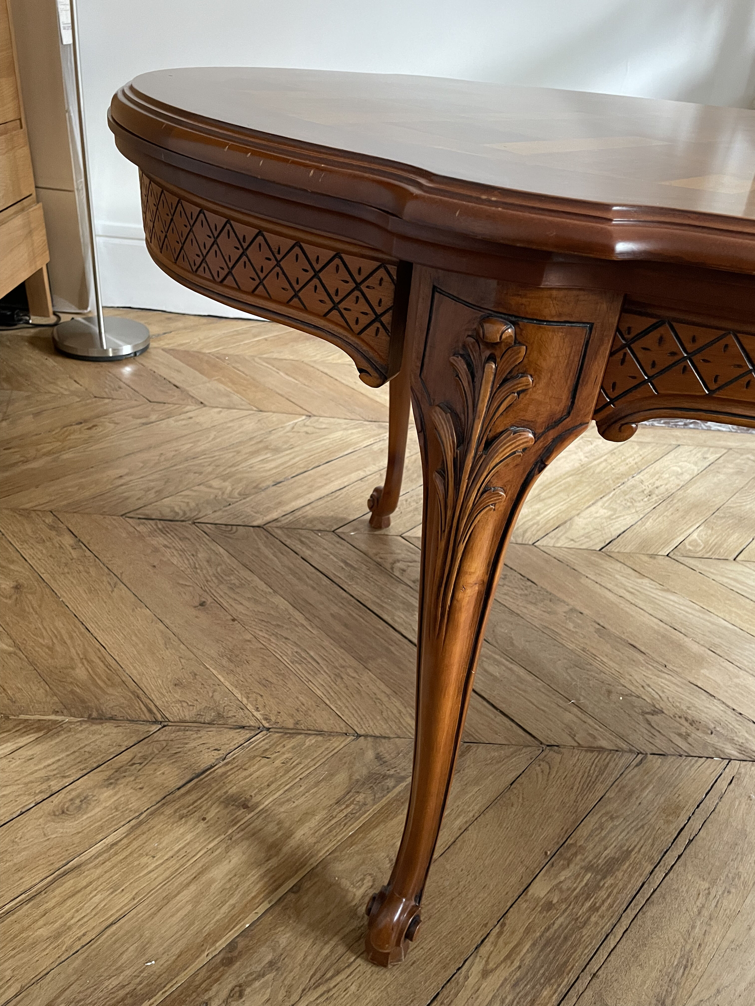 Louis XV style extendable oval wooden dining table