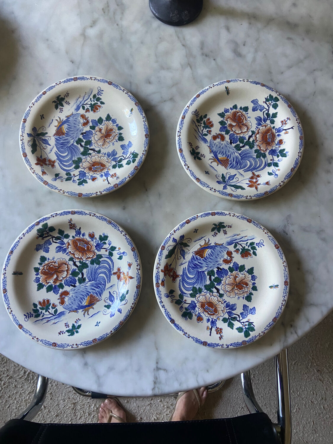 Series of 4 Gien plates