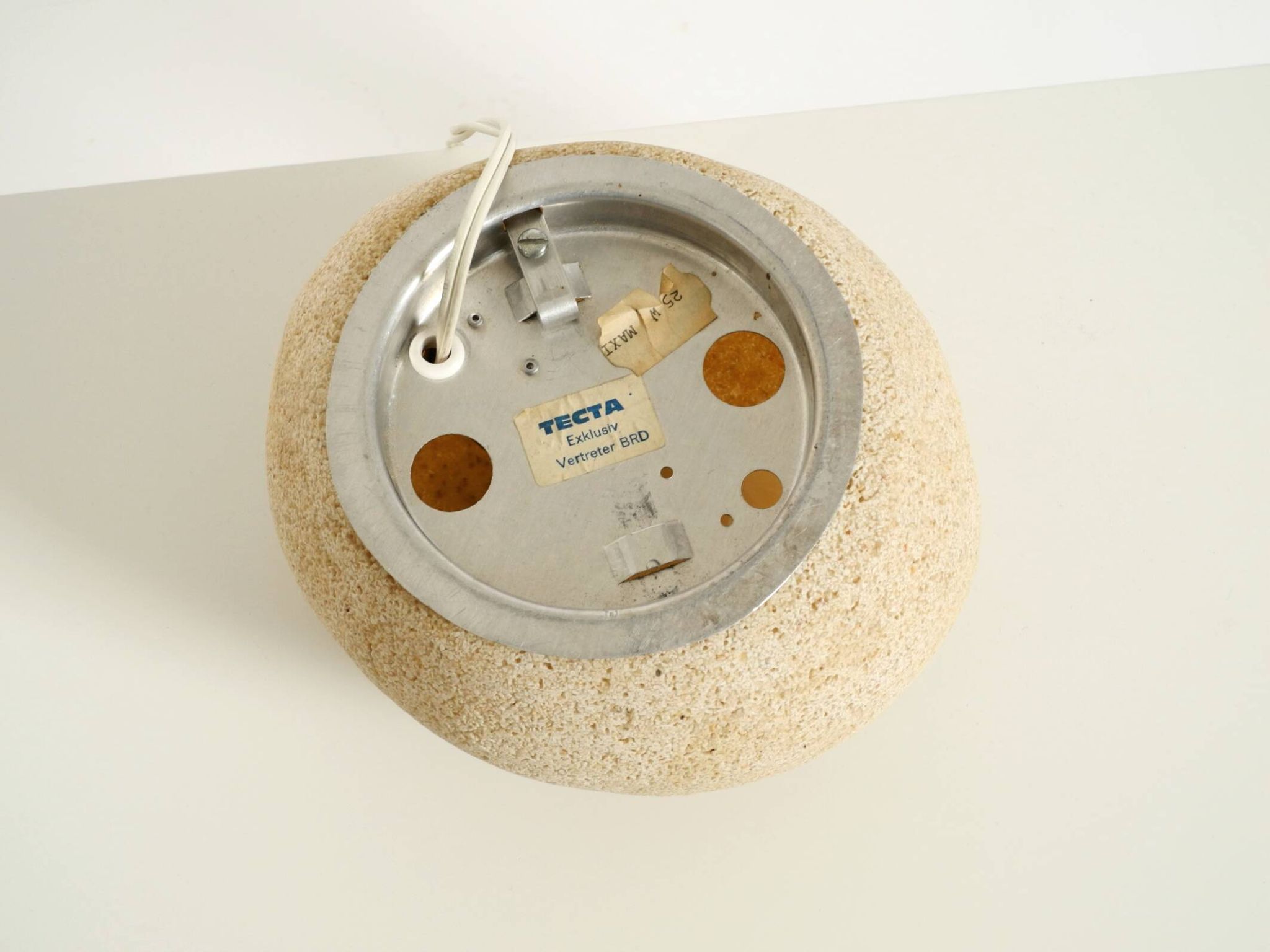 Original 1970s moon rock table lamp by André Cazenave for Tecta
