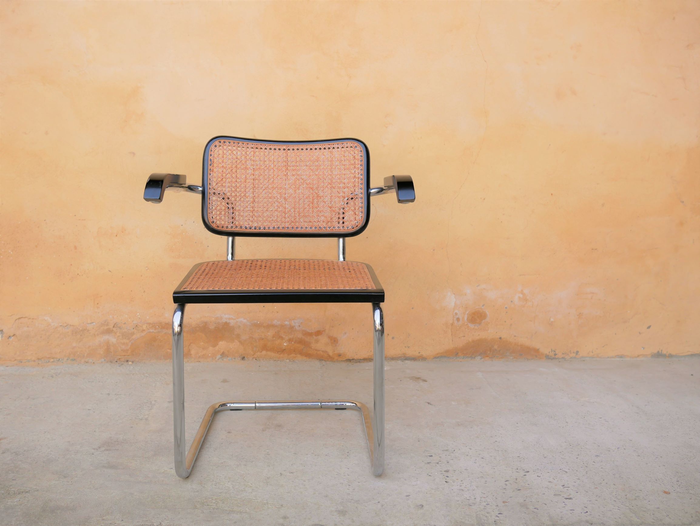 Fauteuil B64 par Marcel Breuer