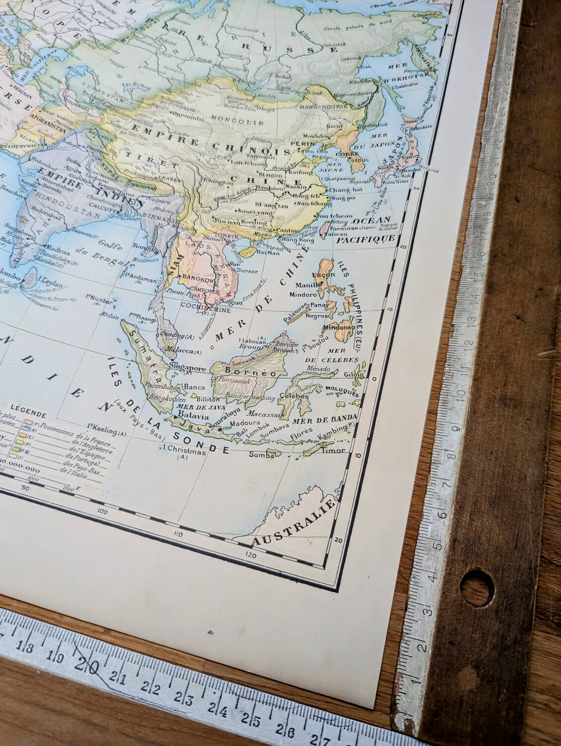 Printed in 1900, the states of Asia.