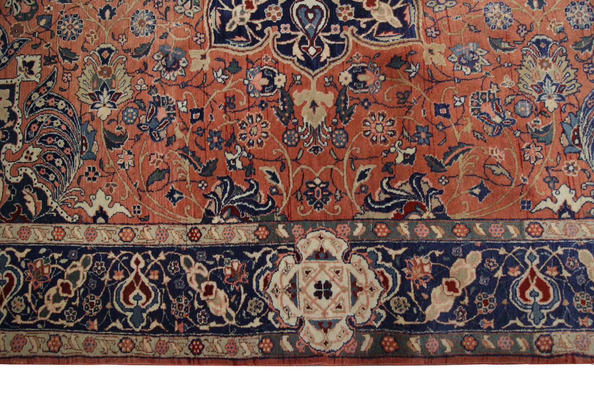 Handmade Antique Persian Tabriz Rug- 141x198cm