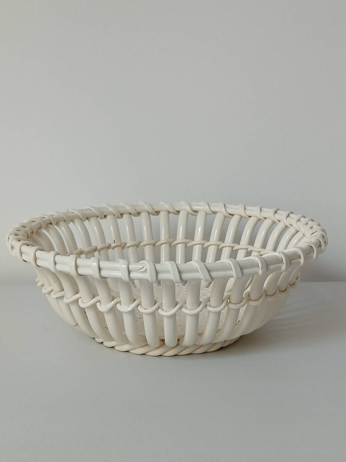Woven earthenware basket