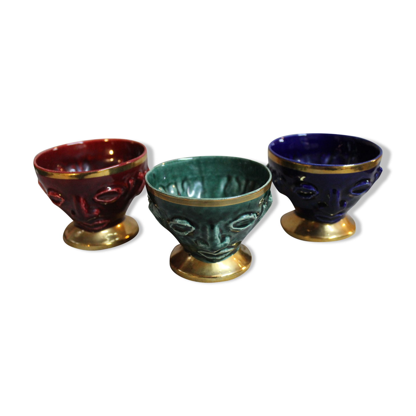 3 Anthropomorphic cups