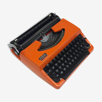 Typewriter Brother vintage year 70 80