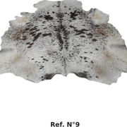 Genuine cowhide rug 1.9 x 1.9 m - Ref. 9