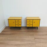 Paire de chevets jaune