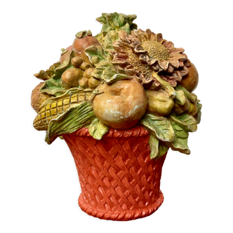 Decorative fruit basket