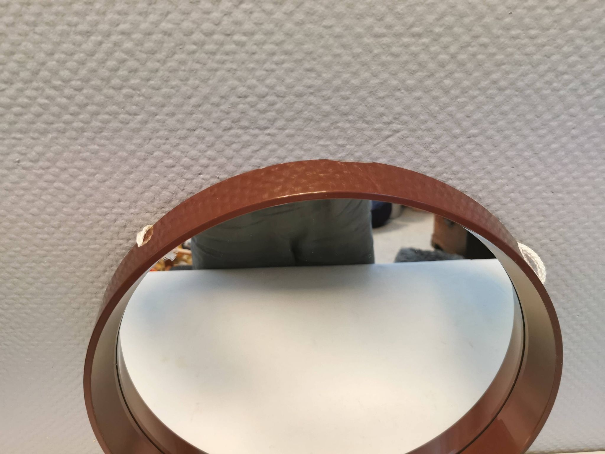 Miroir rétro des années 1970, de Danish Design, fabriqué au Danemark.