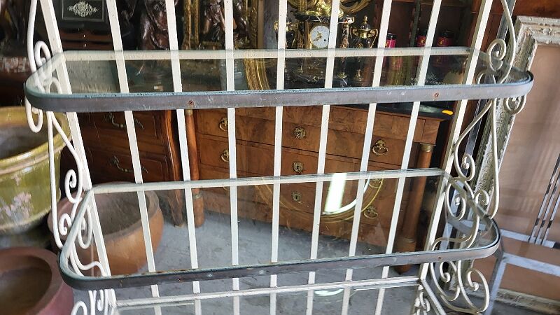 Etagere boulangere ancienne en fer forge a 5 niveaux