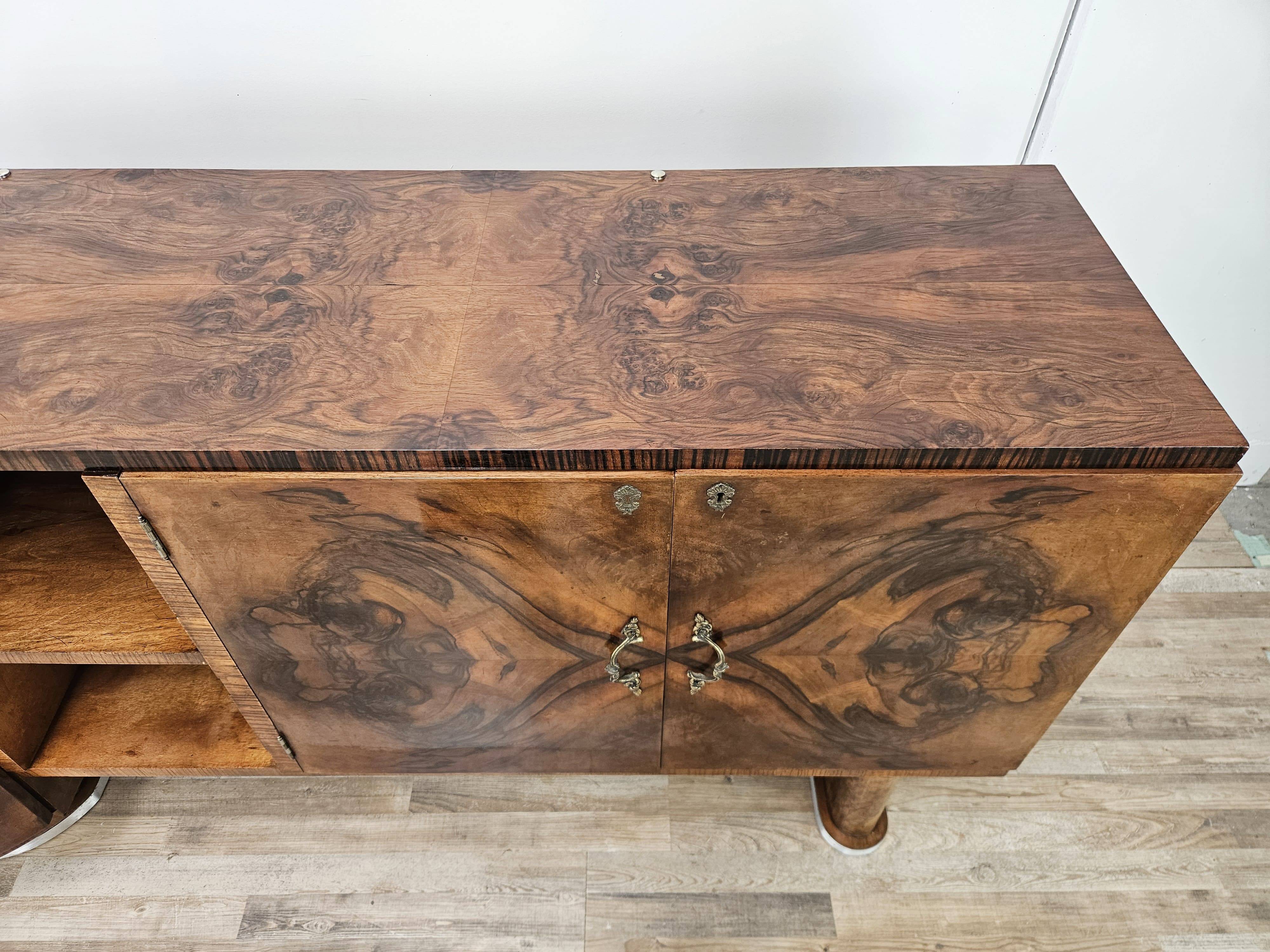 Art Deco sideboard in root walnut and fog with an aluminium base, 1940.