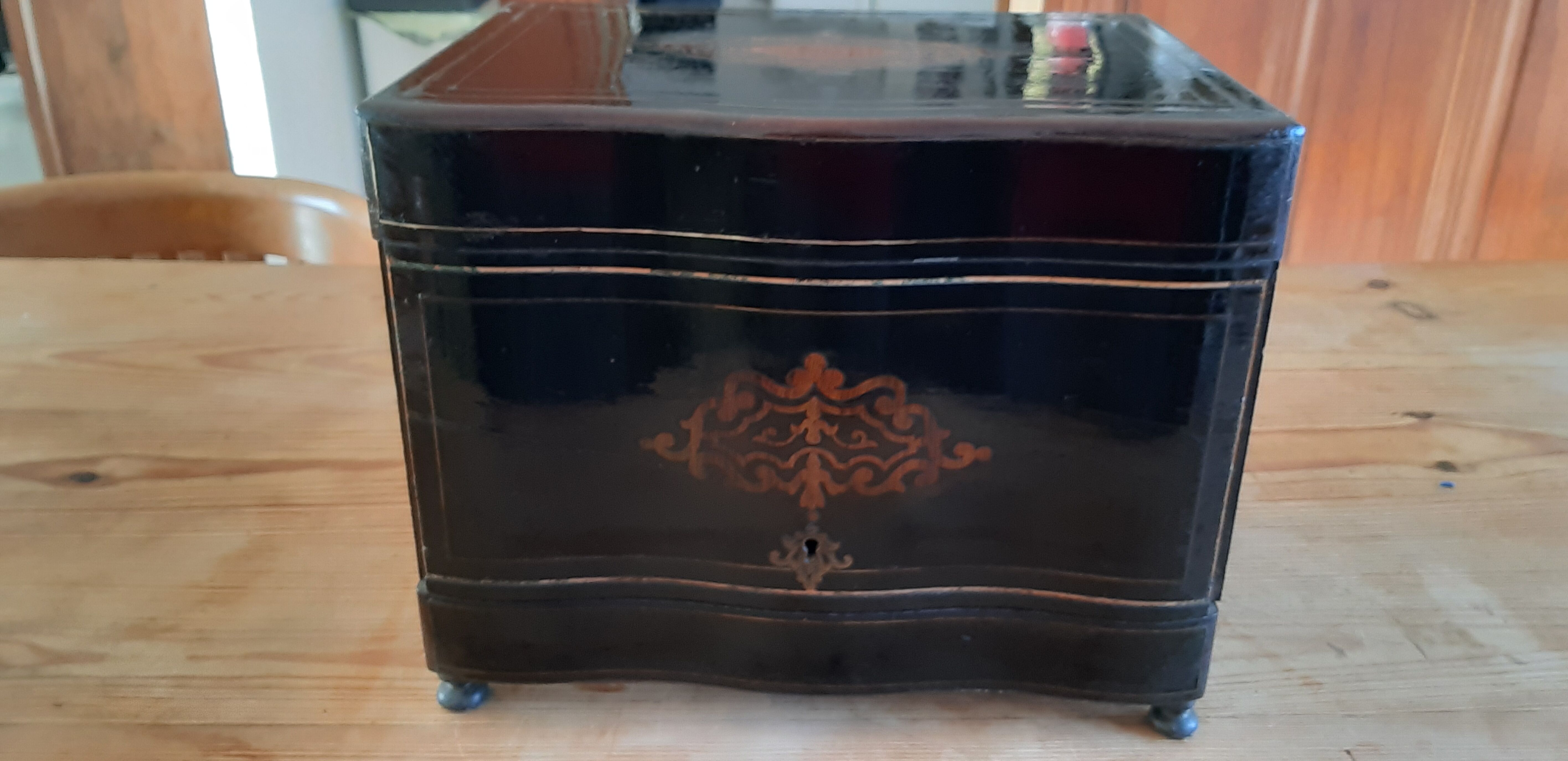 Napolèon III Liquor Cellar