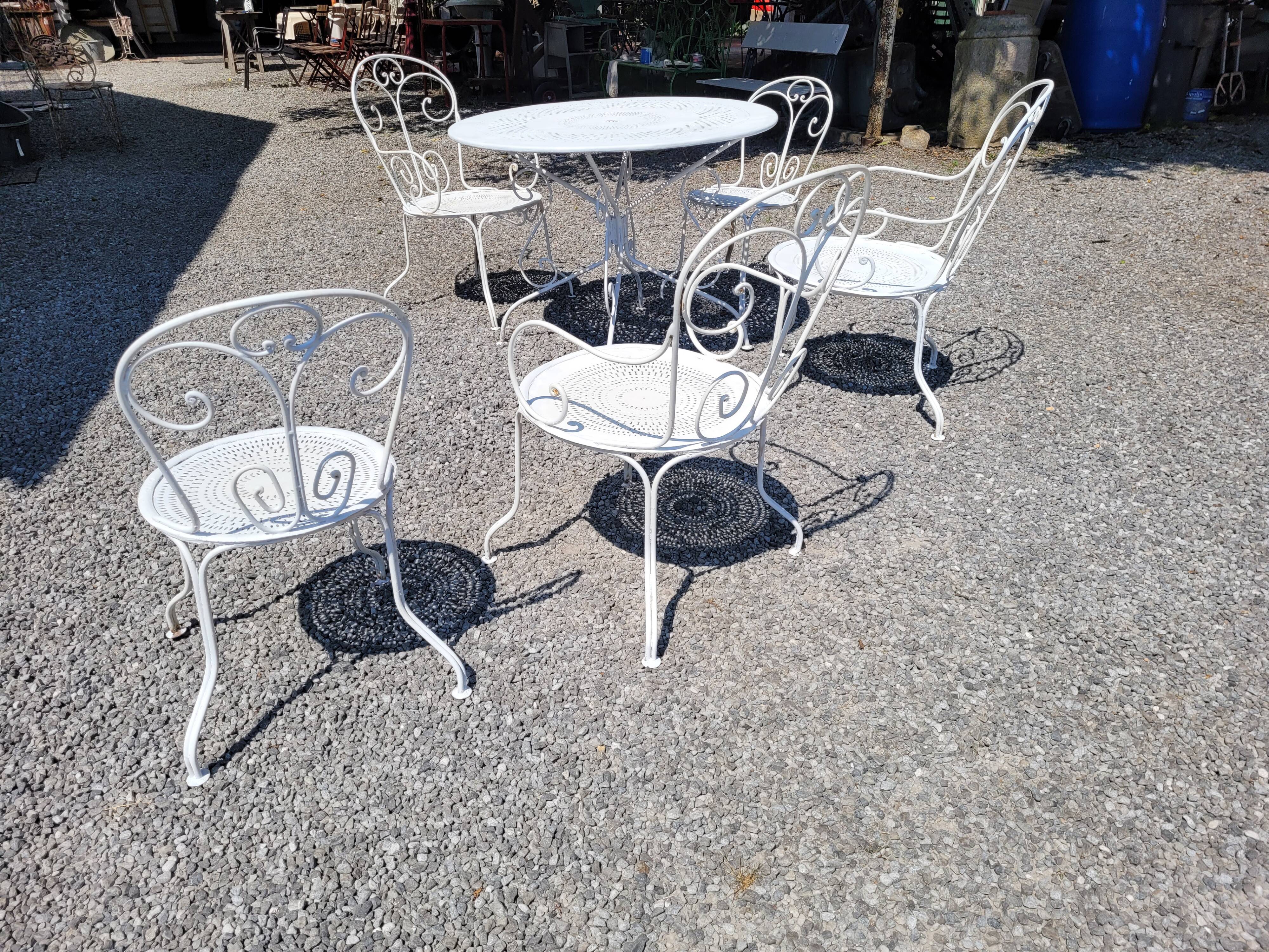 Old wrought iron garden furniture 3 armchairs + 2 chairs