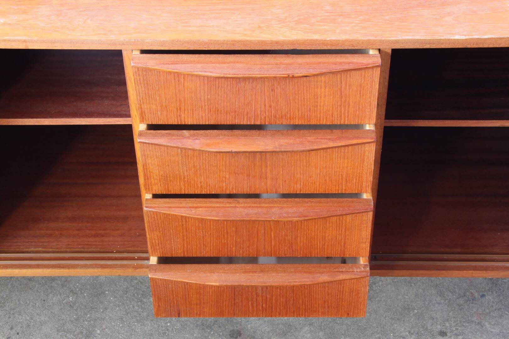 Vintage Mid-Century Danish Lowboard / Sideboard in Teak, 1960s