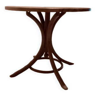 Pedestal table