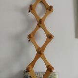 Retractable Vintage wall coat holder with 10 patères