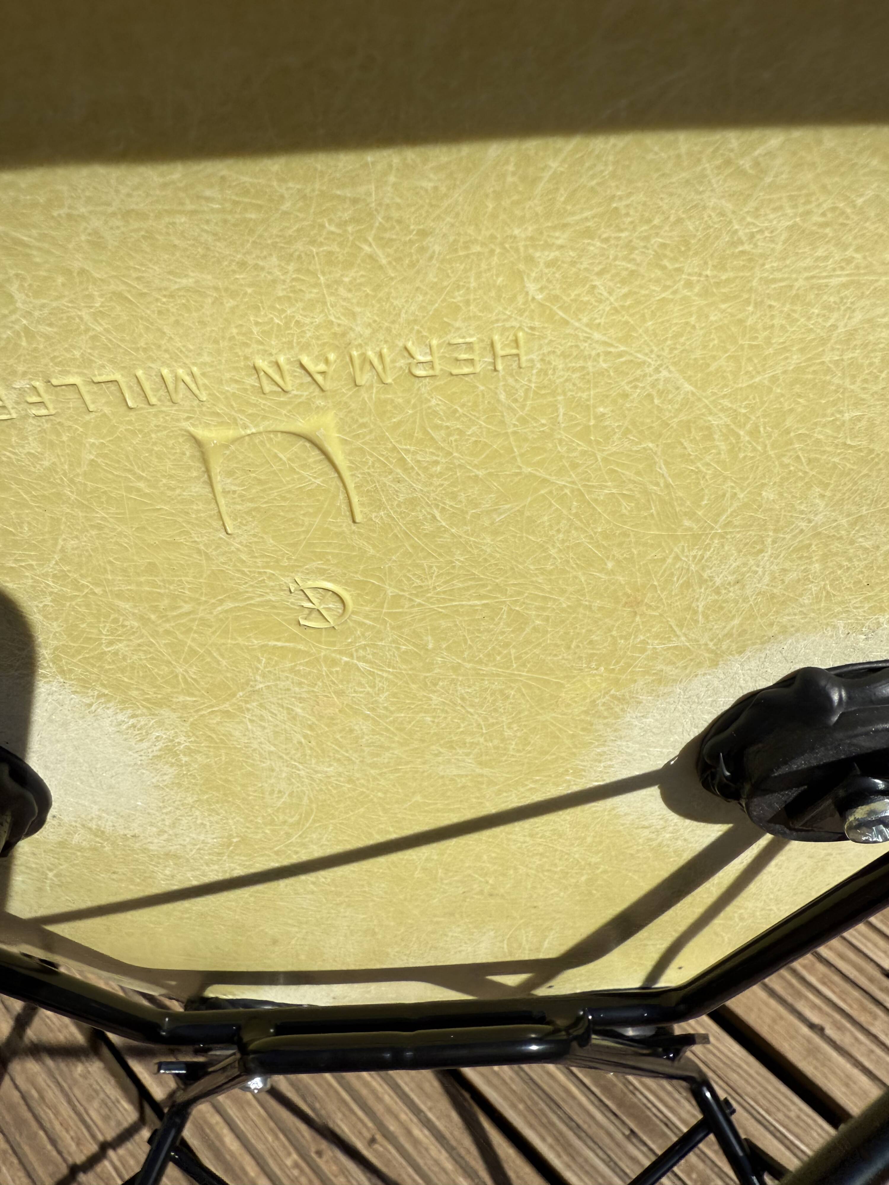 LSR EAMES HERMAN MILLER no VITRA