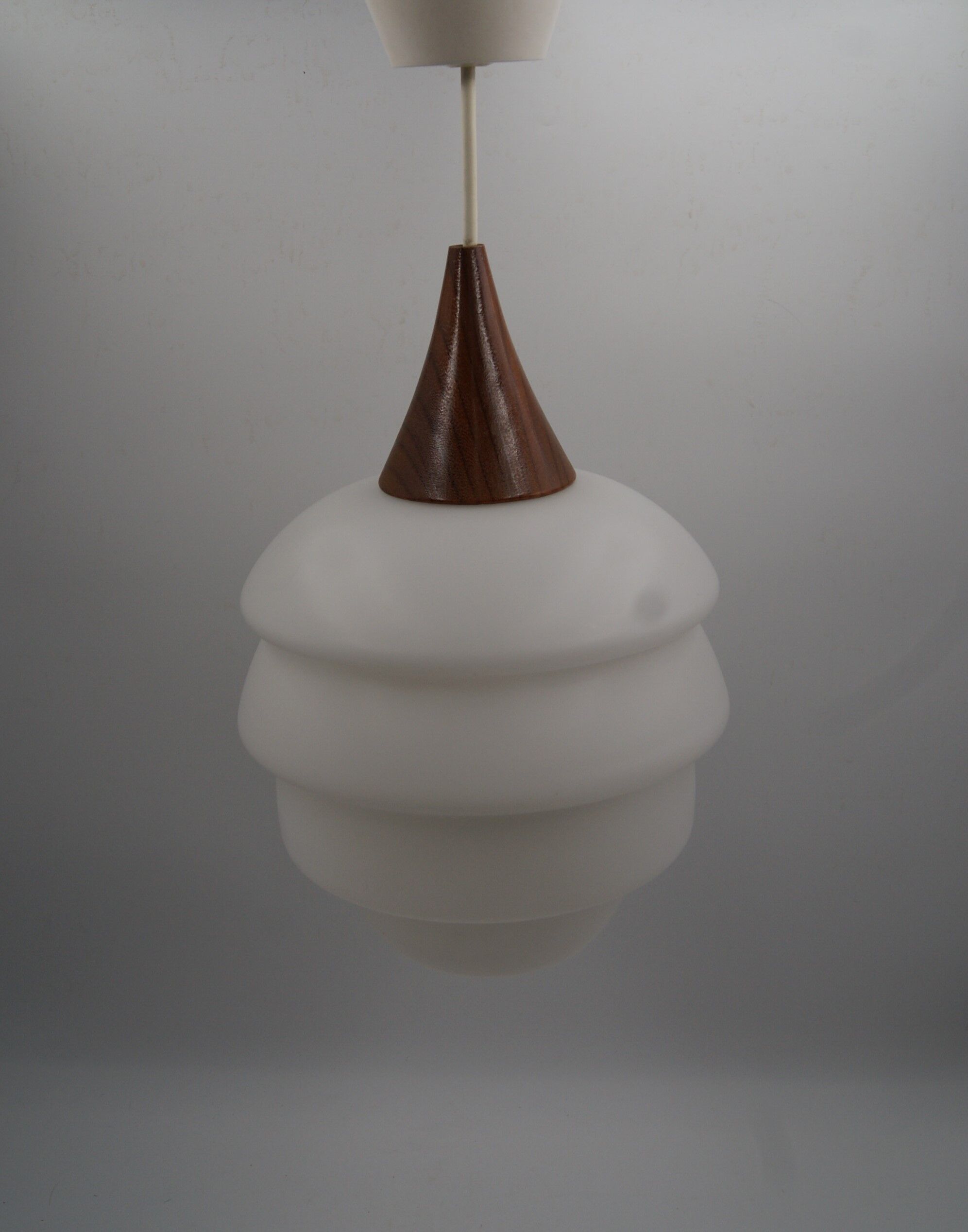 Vintage Philips Kalff opaline chandelier