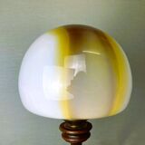 Lampe de table portugaise en bois et laitier en verre onyx 1960