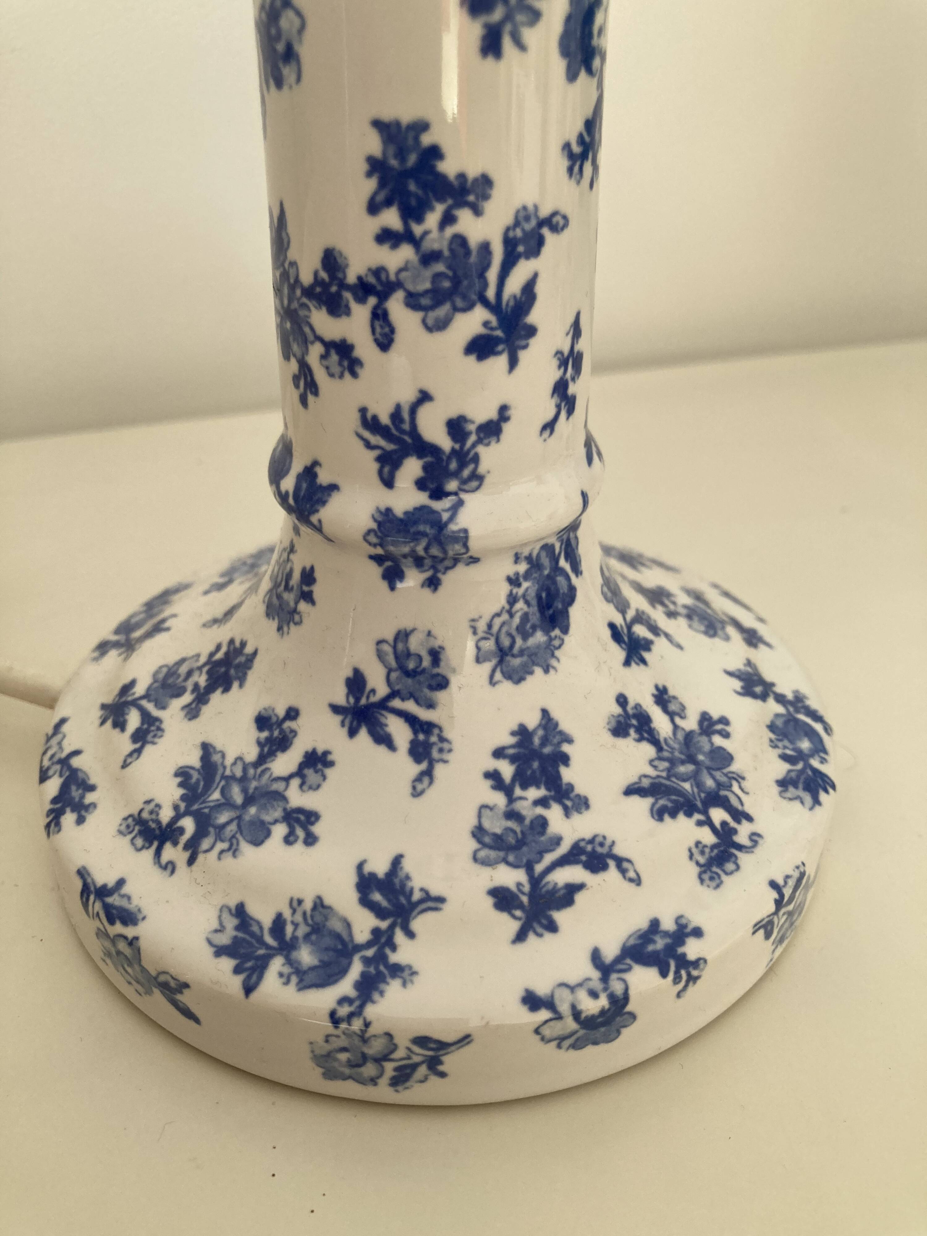 English style bedside lamp