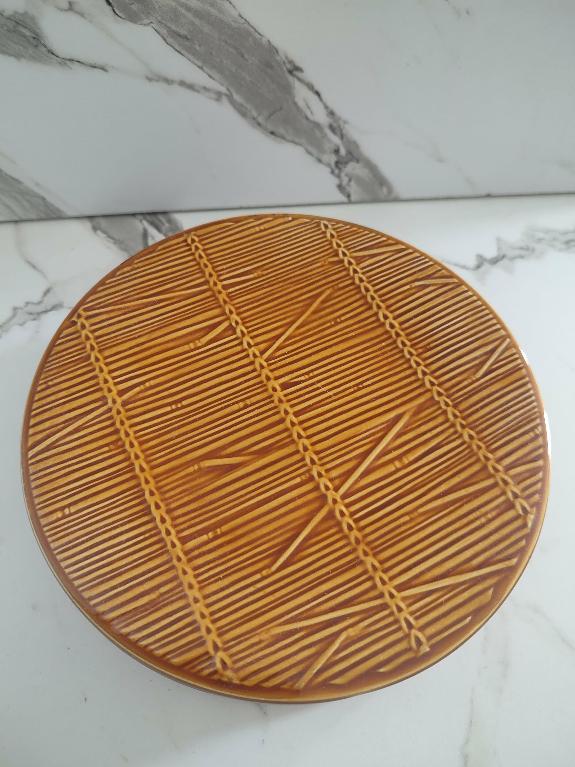 Gien earthenware dessert plates