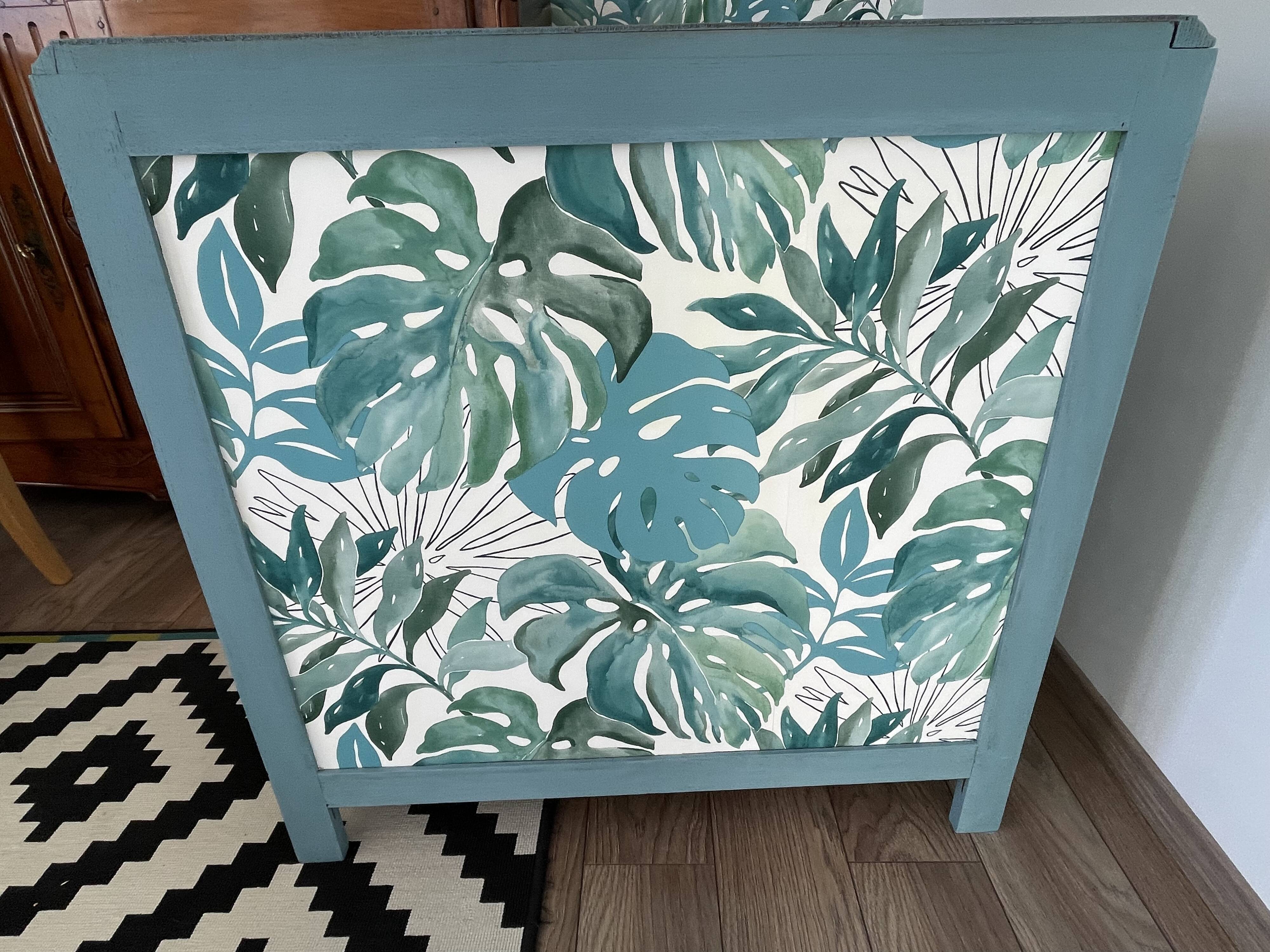 Renovated oak compass foot chest of drawers