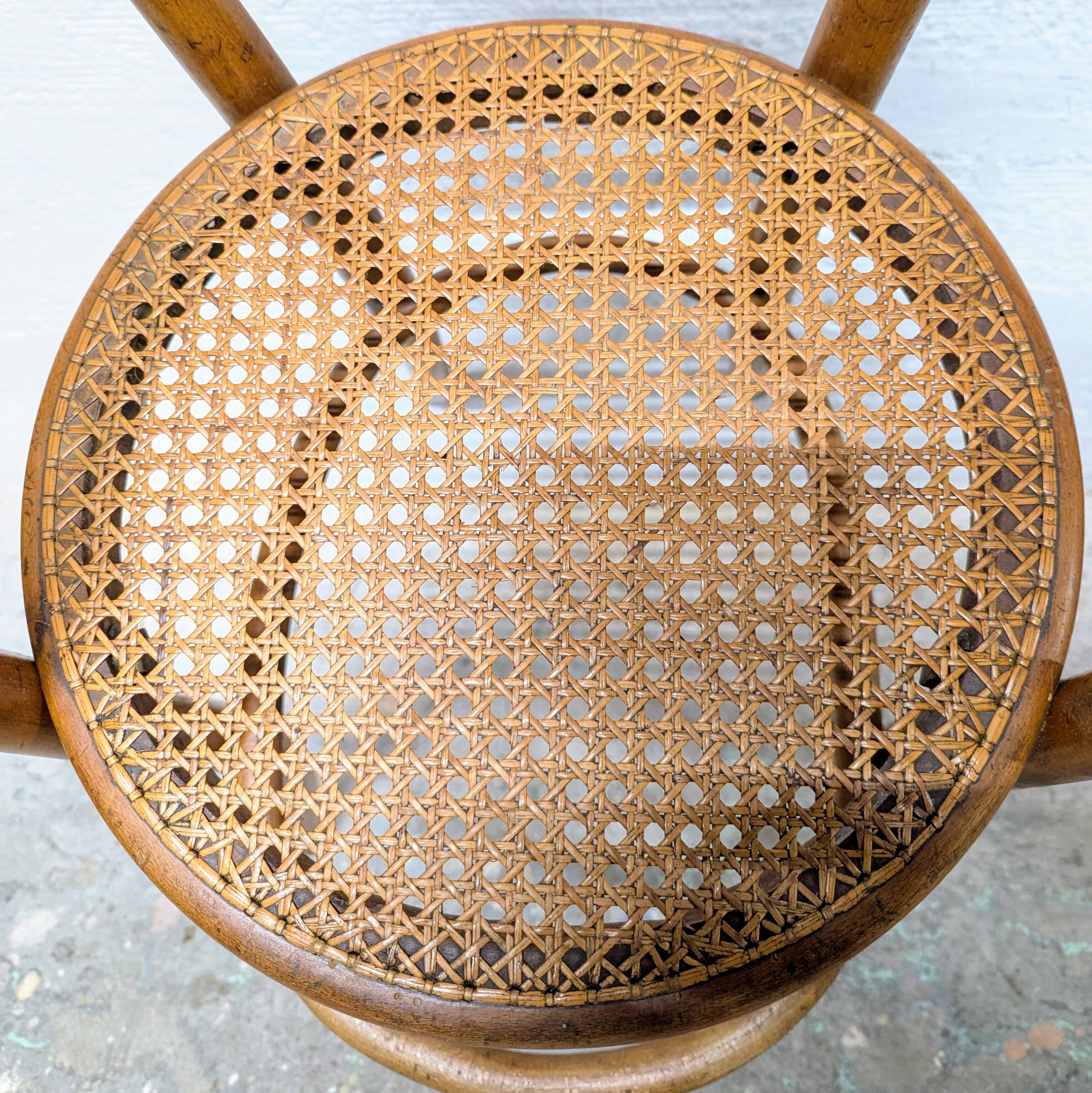 Chaise haute d'enfant Thonet