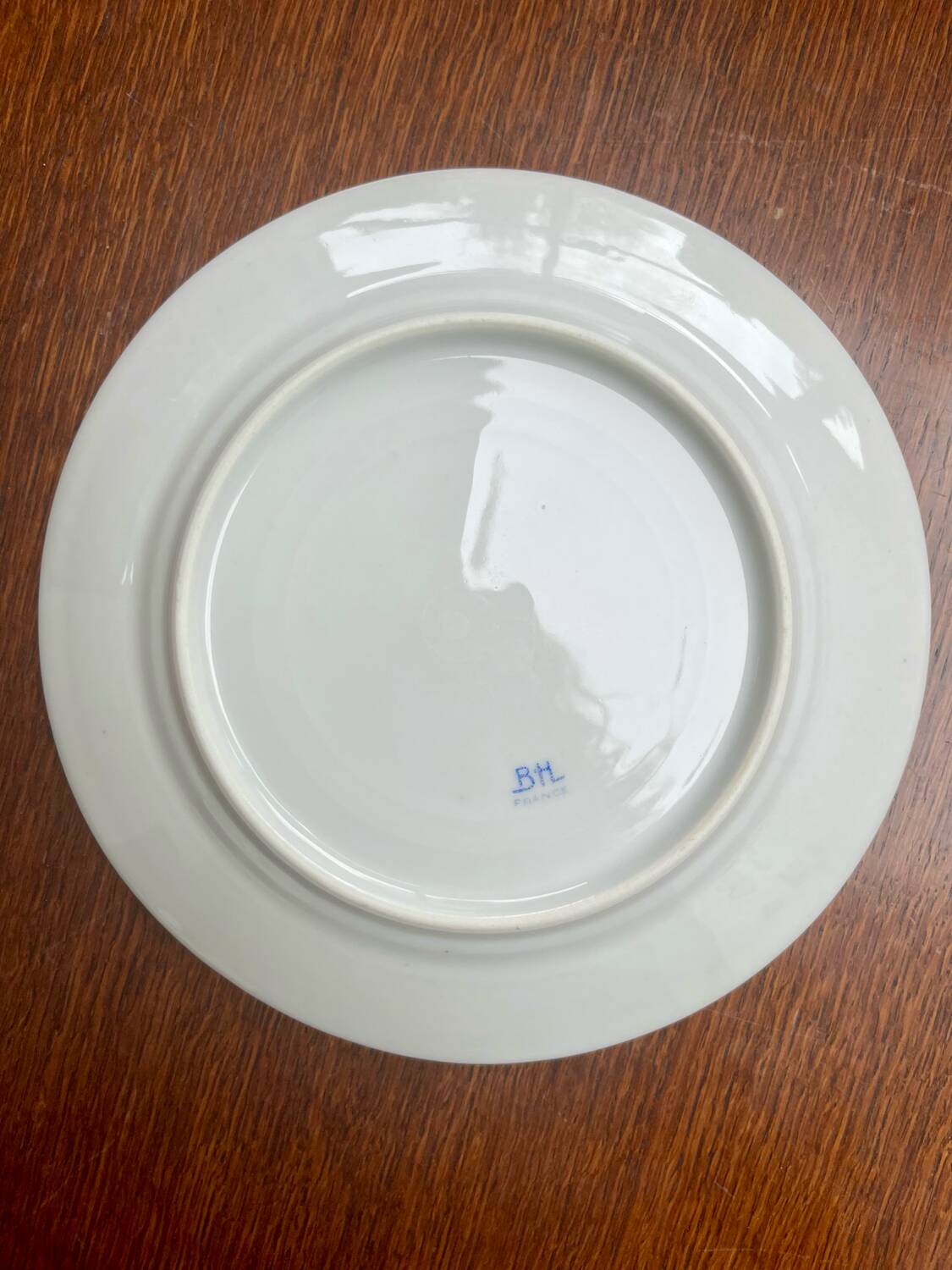 12 porcelain dessert plates