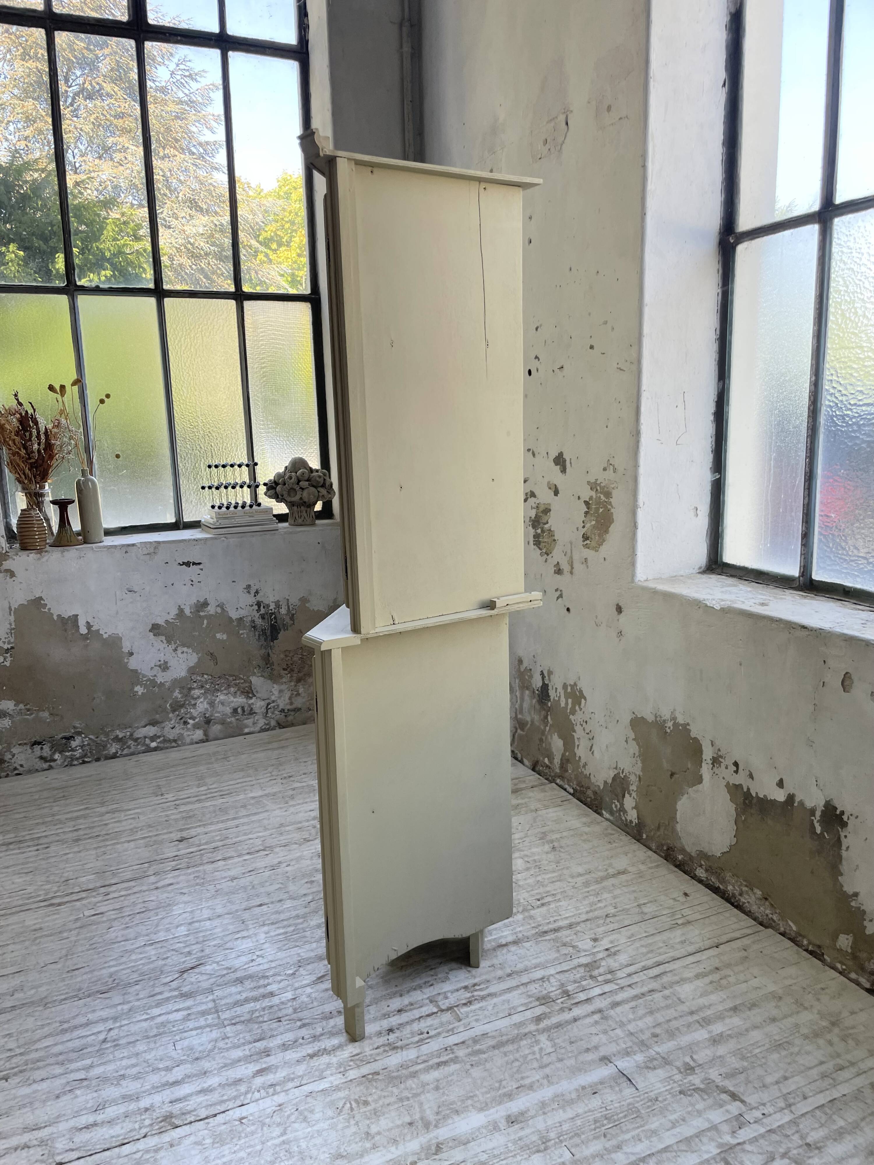 Corner display cabinet from the 1950s