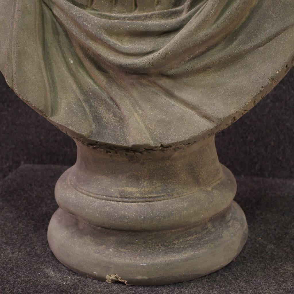 Buste en ciment de l'empereur Caracalla