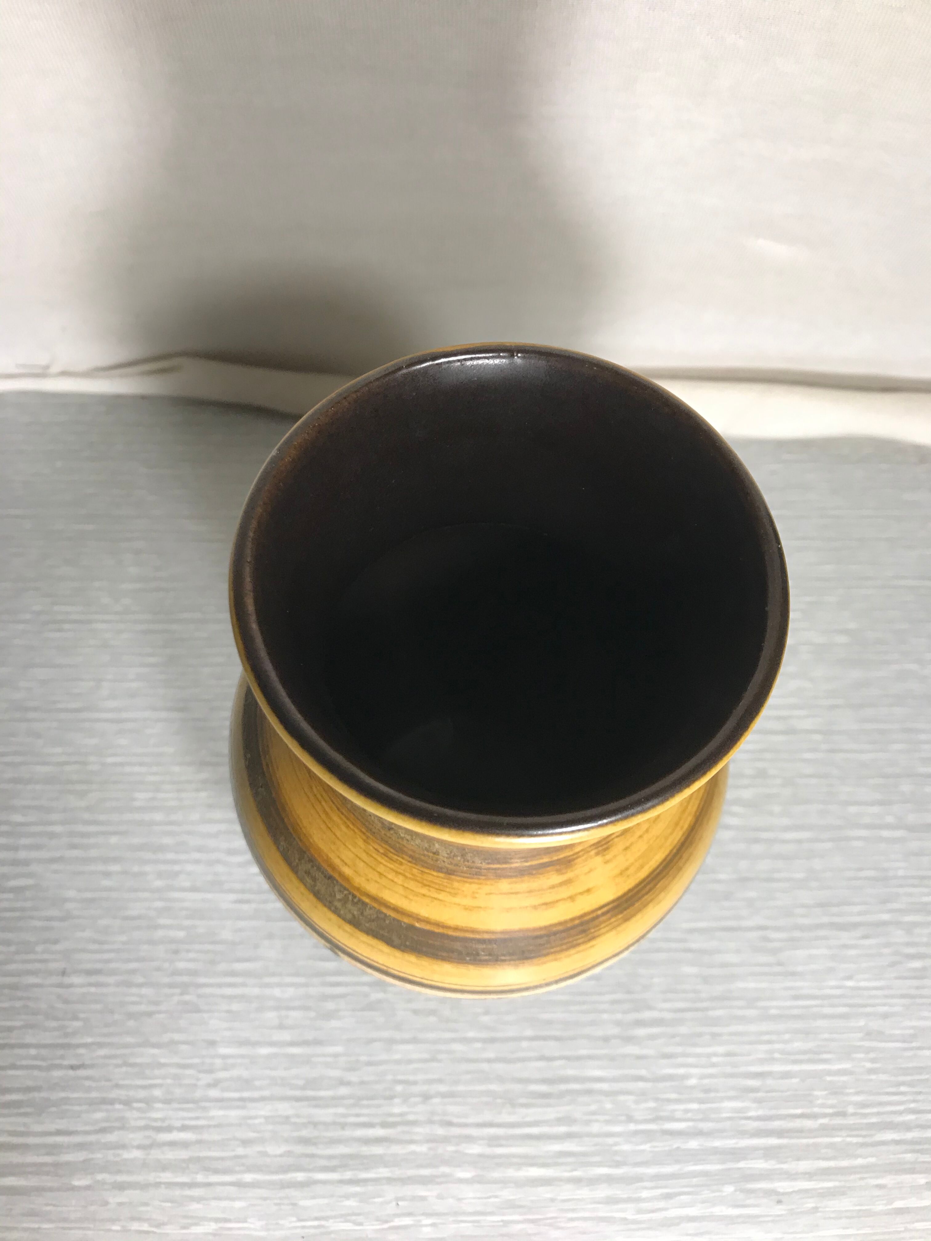 Old Beige Ceramic Vase - Black Drawings - Interior Marron Germany Vintage