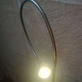 Reading floor lamp