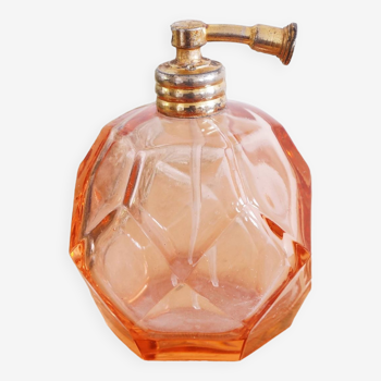 Vaporisateur à parfum ancien en verre moulé rose