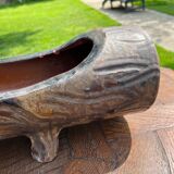 Lot of sandstone planter in the shape of logs