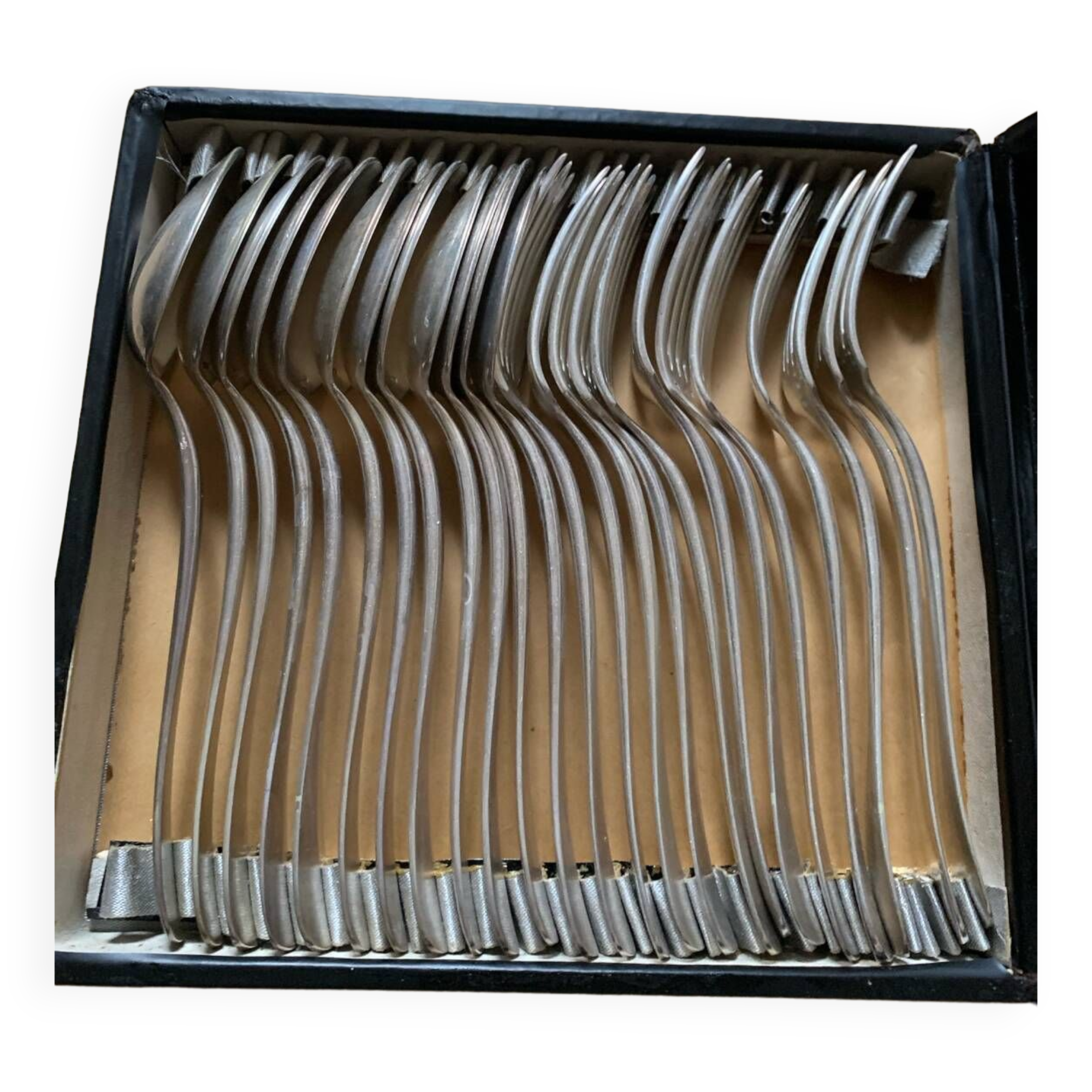 Silver cutlery set