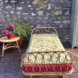 Bed rattan of the 1960s