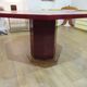 Table laquée rouge et or