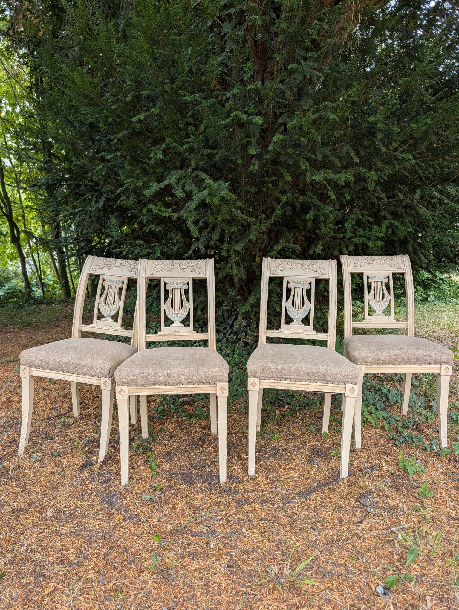 Lot 4 chaises directoire