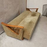 Day bed