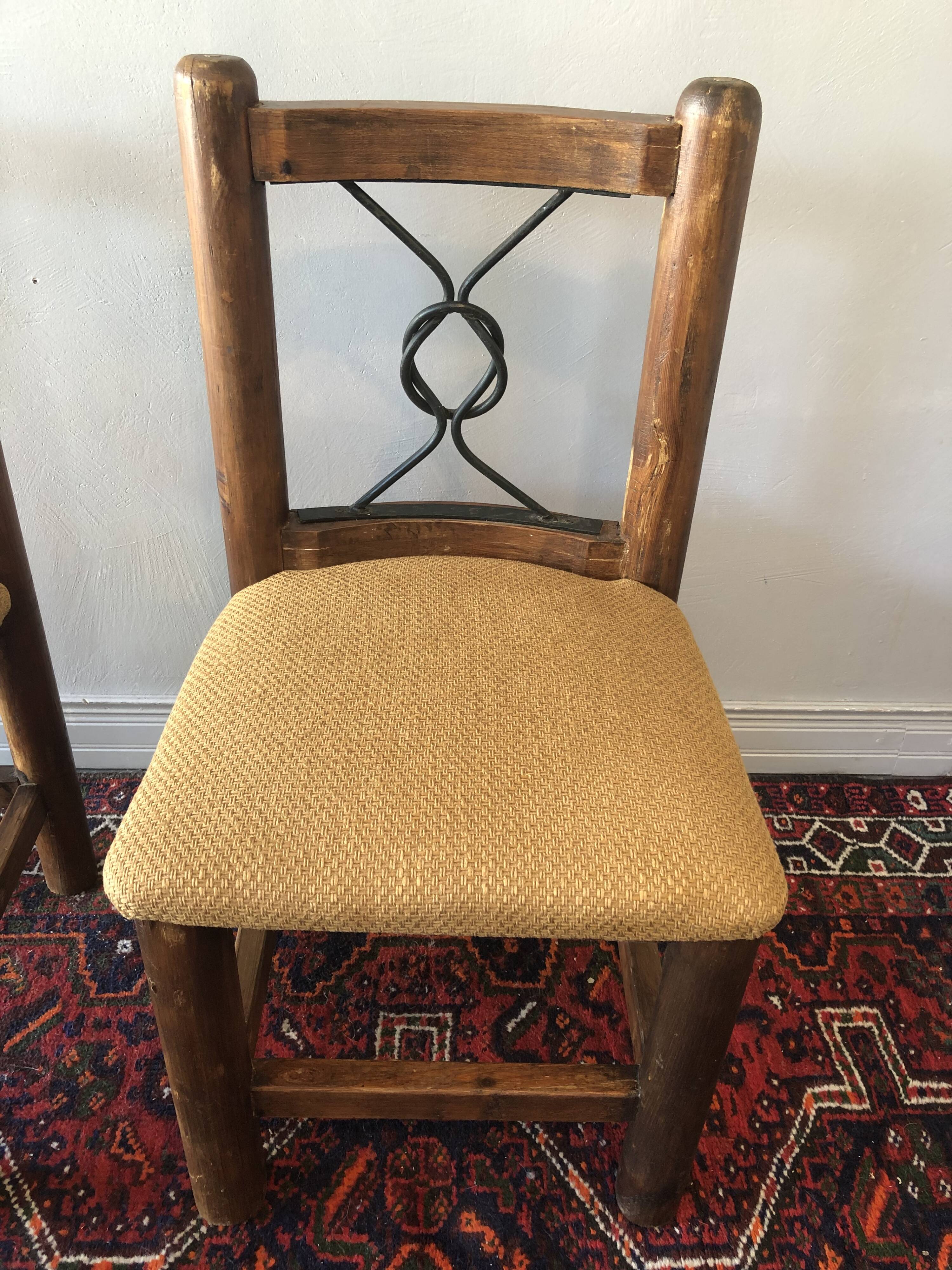 Duo of chairs brutalist style