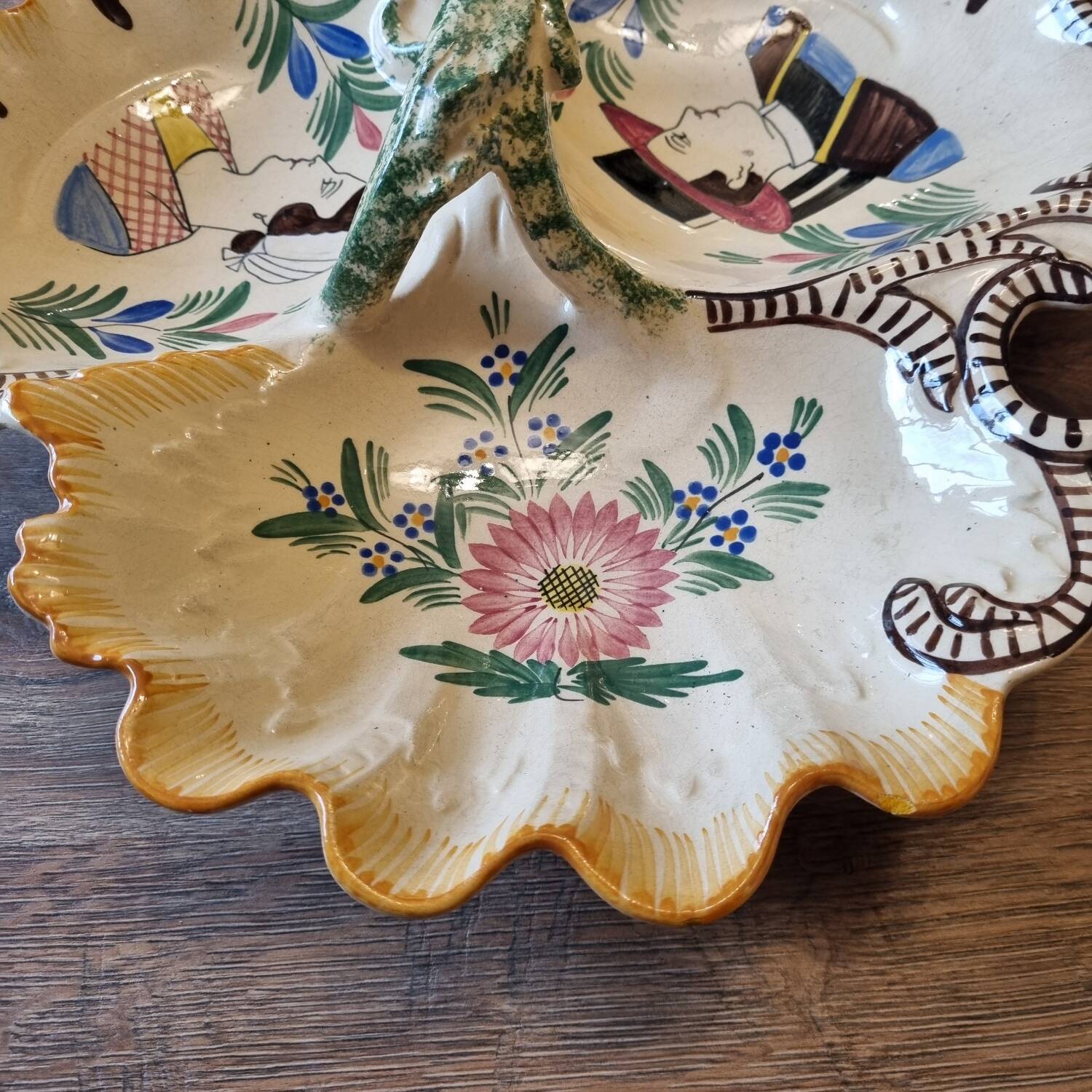 Servant HB Henriot Quimper Brittany early 20th century