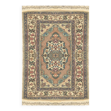 Turkish Kula Oriental Rug Handmade: 0.91 x 1.36 M - in wool