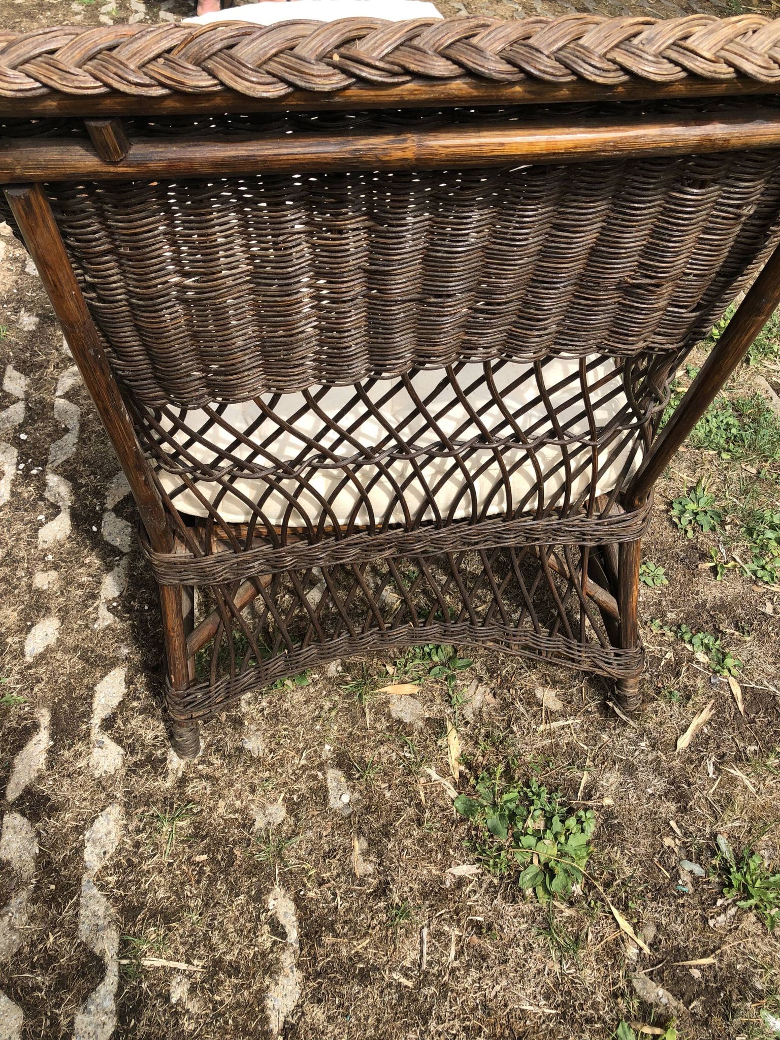 Chaise longue en bambou et rotin avec son matelas
